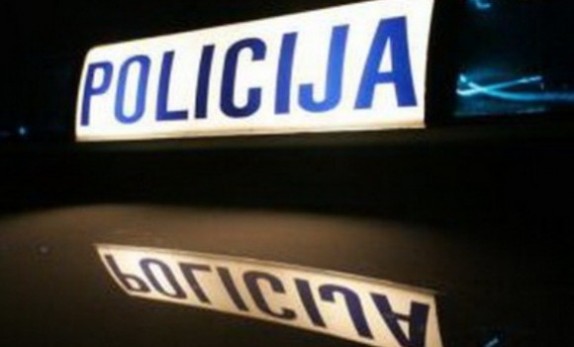 policija