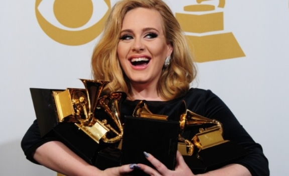  Adele 