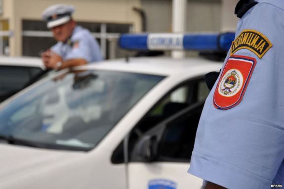 policija