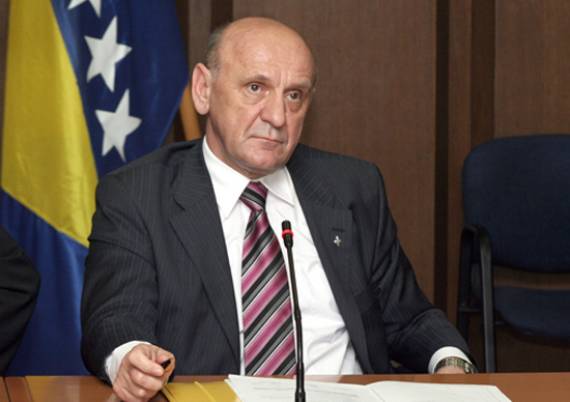 Sulejman Tihić