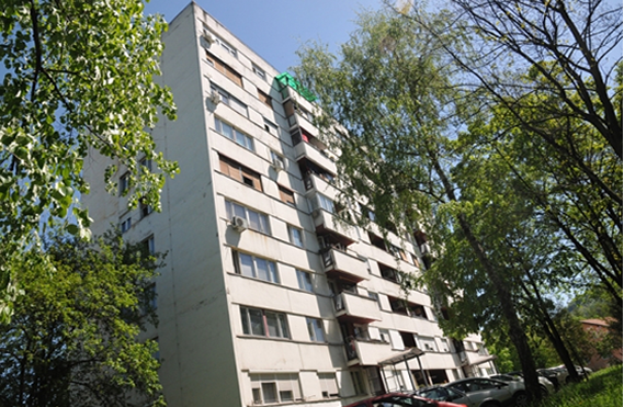 Zgrada u Ulici Miloša Obilića 56 u kojoj živi Regojević