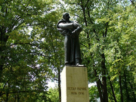petar-kocic-spomenik