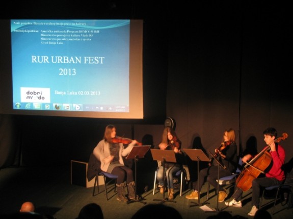 "Rur – urban fest"