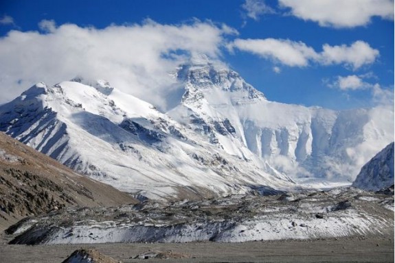 Tibetanska riječ za Everest je Chomolungma - Majka univerzuma