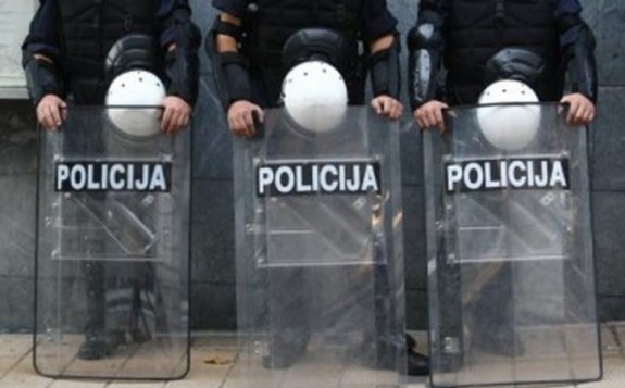 policija
