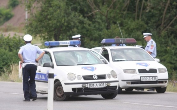 policija