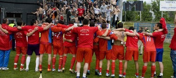 fk_borac_banja_luke_strajk_101610_98905_big