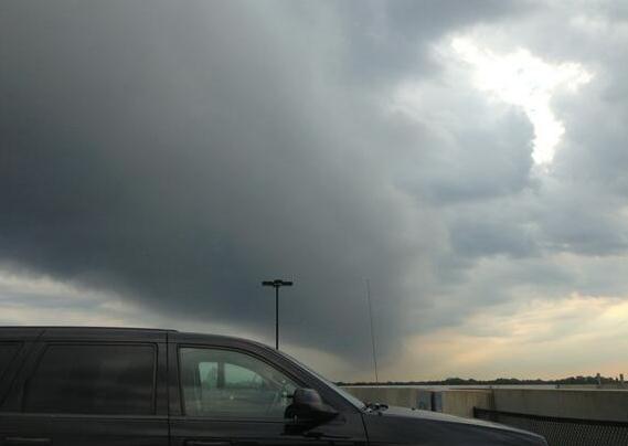 tornado 1