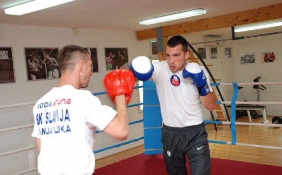 bk slavija