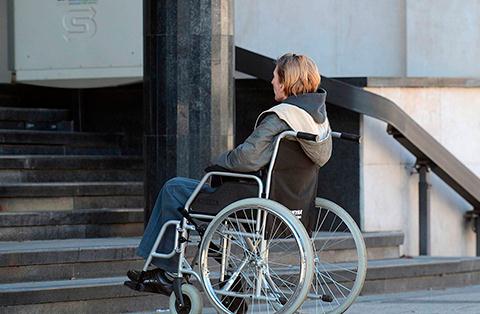 osobe sa invaliditetom