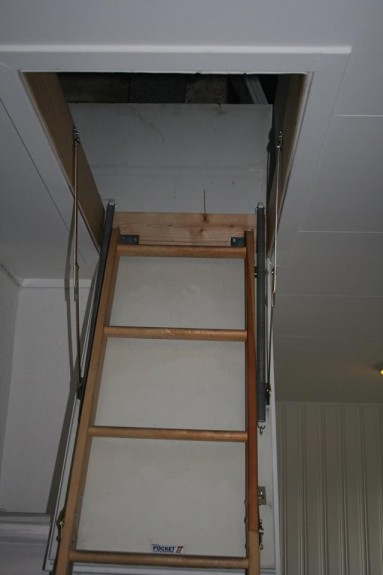 Ok, tu su i merdevine kako bi se popeli. Za sada je sve normalno...