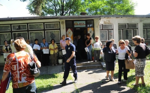 Duga humaniratno udruzenje