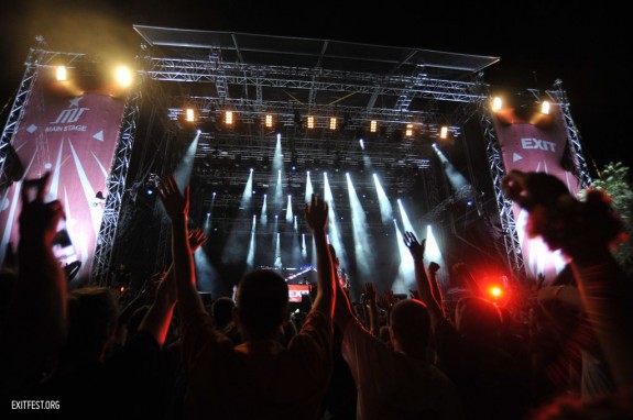 Crowd during Digital Soundboy Sounndsystem, Main Stage #EXIT2011