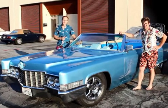 Filip-Viaker-i-Dankan-Foster-Kadilak-Automobil-Dzakuzi