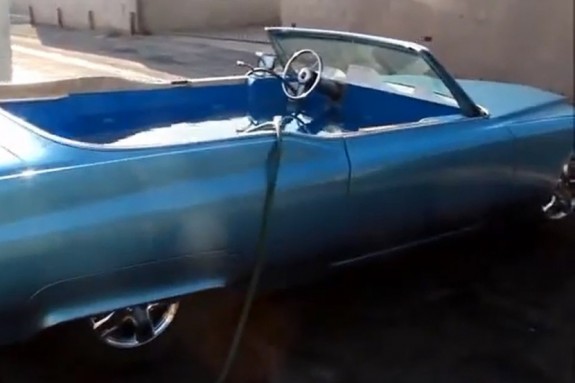 Kadilak-Automobil-Dzakuzi-830x553