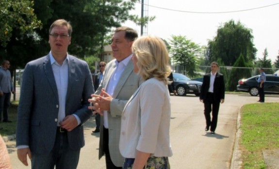 vucic-u-samcu