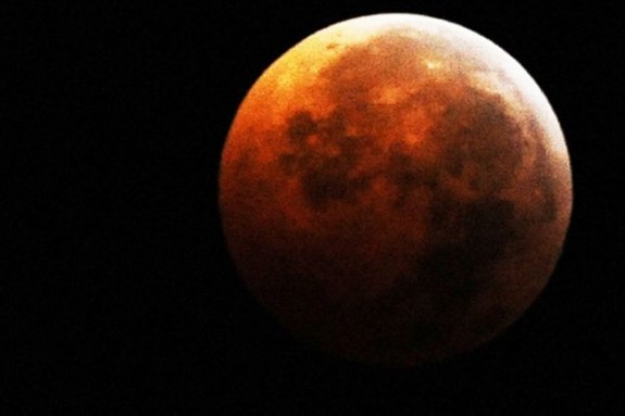 red moon