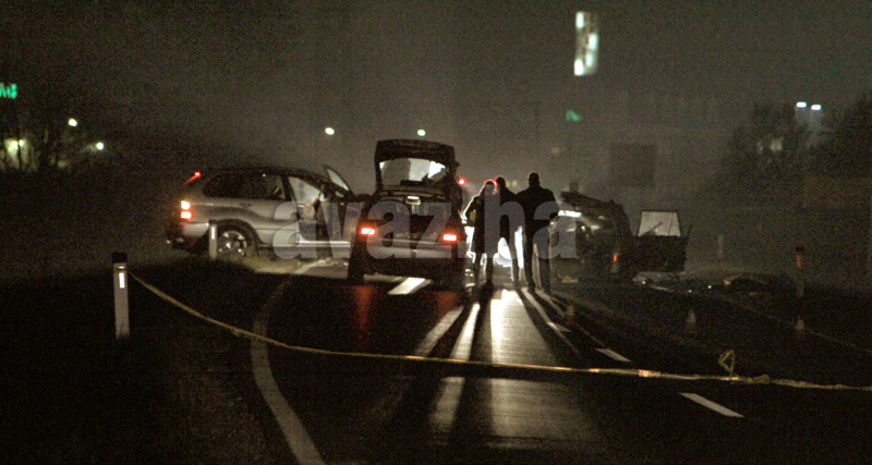 Troje poginulih u blizini Lukavca1