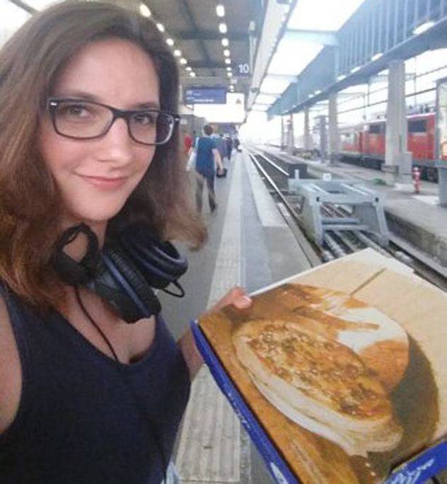 studentica zivi u vozu2