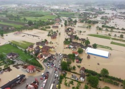 15 miliona evra