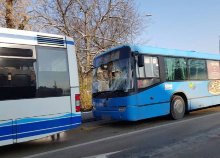 Sudar dva autobusa