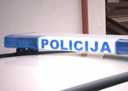 policija