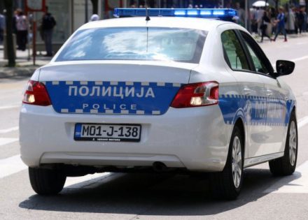 policija
