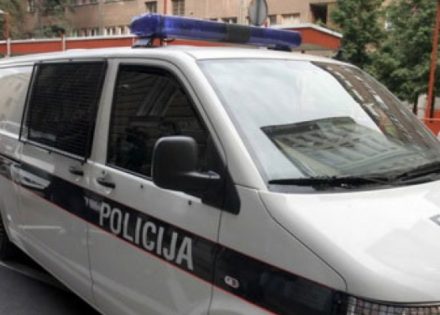 policija