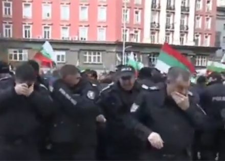 policija