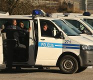 policija