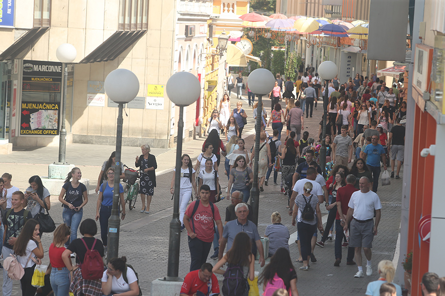 Muskarca banja luka trazim Trazim muskarca