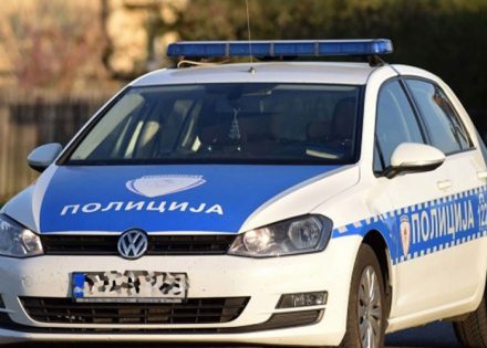 policija