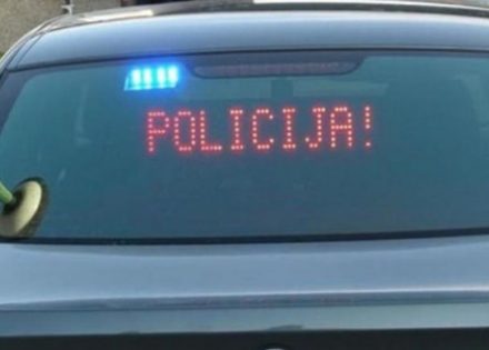 policija