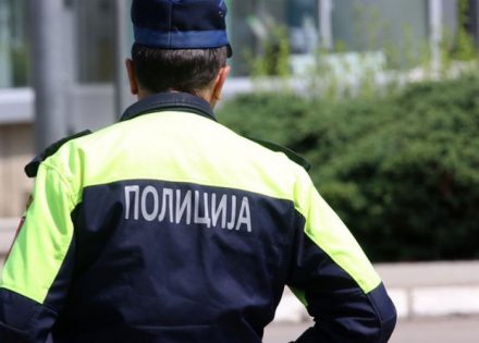 policija
