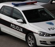 policija