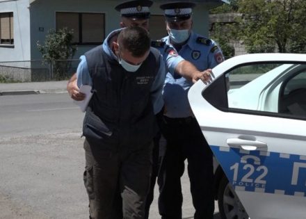 policija