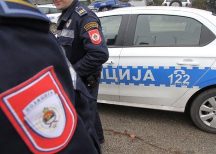 policija