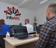 infoars