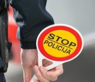 policija