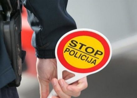 policija