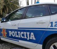 policija