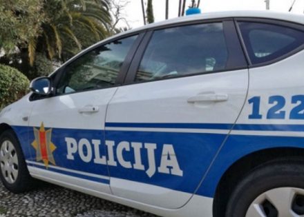 policija