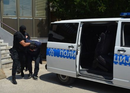 policija