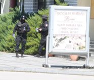 policija