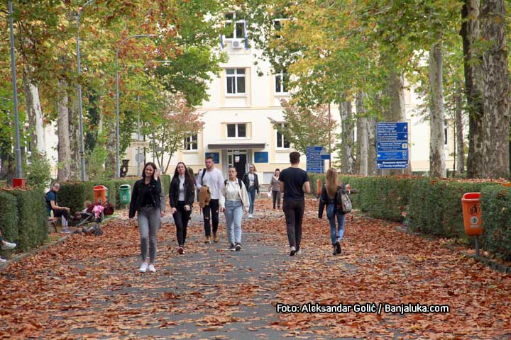 Stipendije do 10.000 KM: Otvoreni konkursi Fonda „Dr Milan Jelić“ za studente!