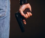 pistolj