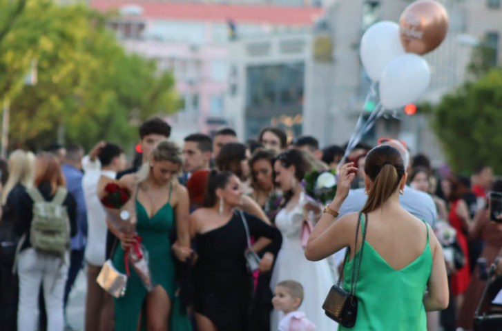 Poznat i rok za prijavu: Svi maturanti u ovoj opštini dobiće po 300 KM