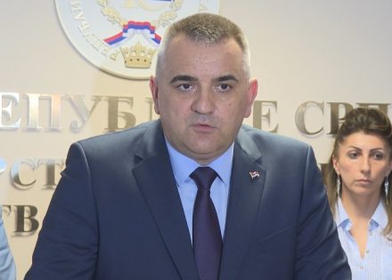 minić