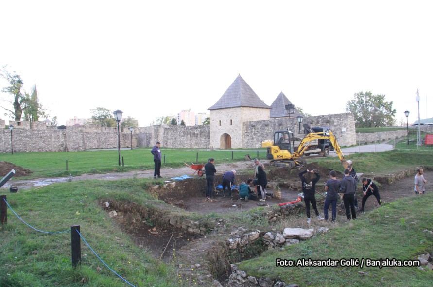 Škola arheologije