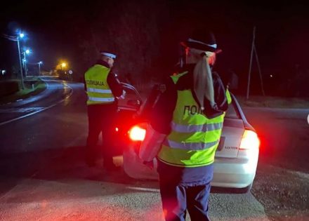 policija